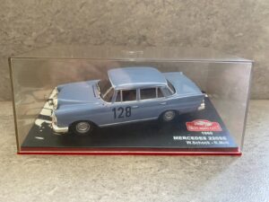 DIECAST 1:43 MERCEDES 220SE W.SCHOCK R.MOLL RALLYE MONTECARLO 1960