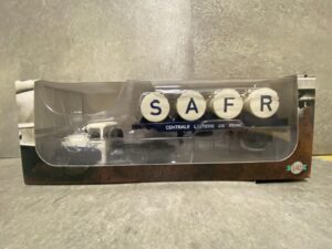 DIECAST 1:43  UNIC ZU 120 T SAFR 1956
