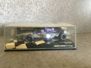 DIECAST 1:43 MINARDI 1999 SHOWCAR MARC GENE MINICHAMPS
